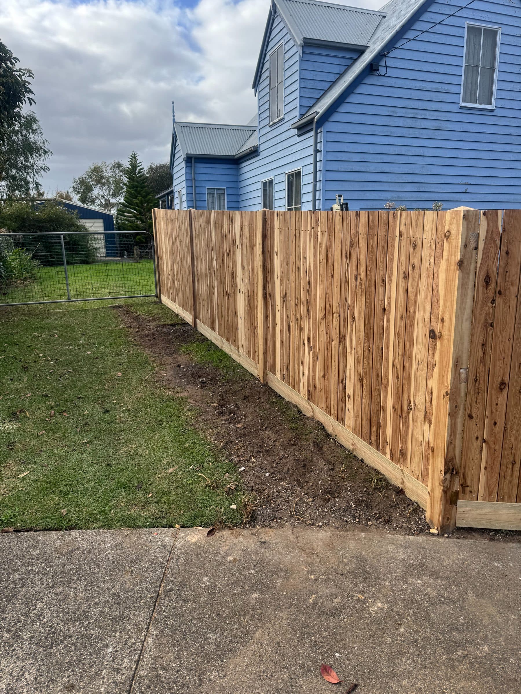 Boundary Repairs & Upkeep